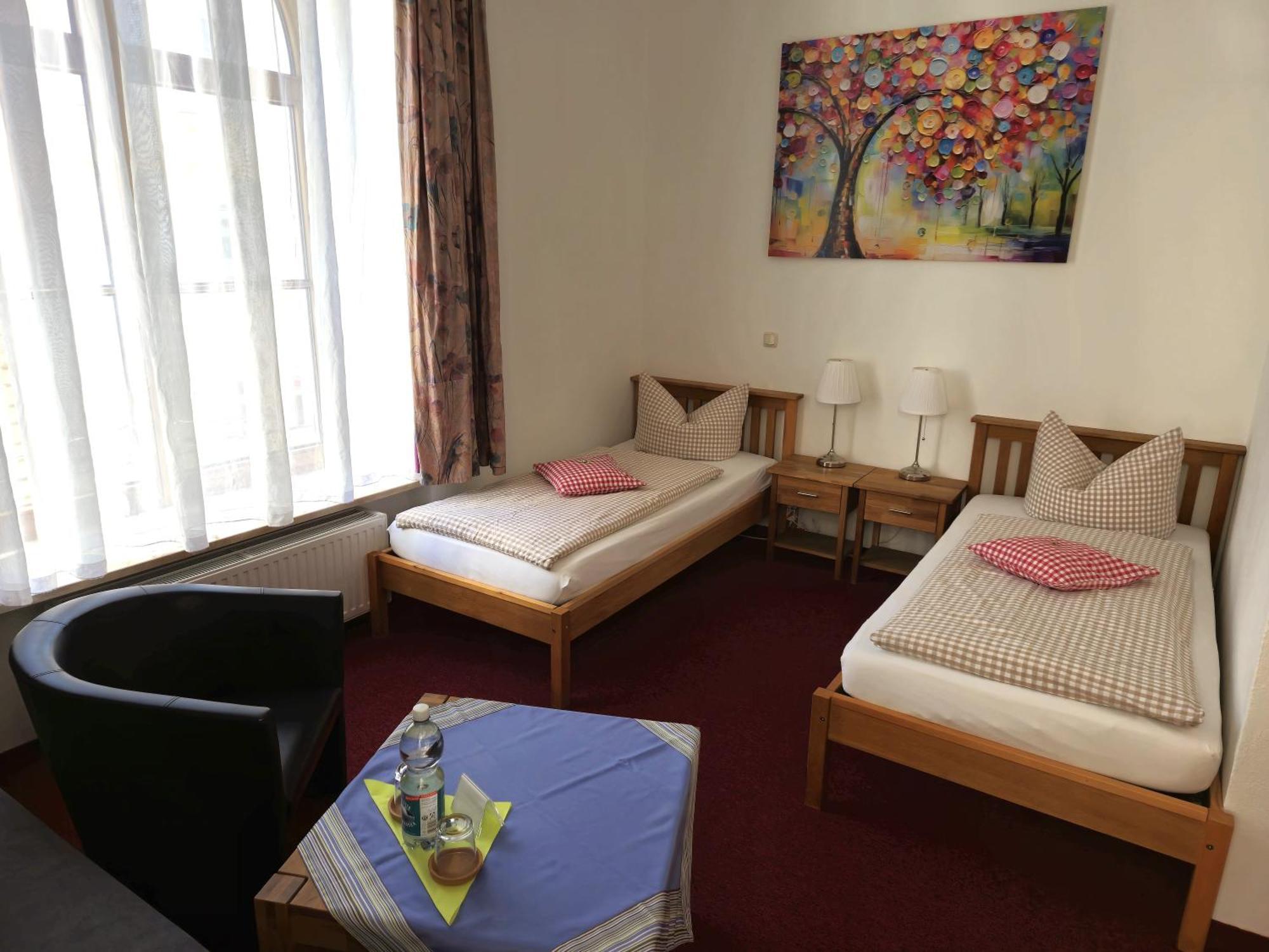 Hotel Meridian กอร์ลิตซ์ ภายนอก รูปภาพ